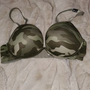 PINK Victorias Secret SUPER Push Up Bra NWT